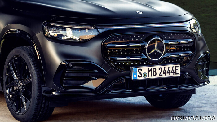 La nuova Mercedes GLB rinuncia per ora alla benzina, aggiunge l'IA e un posteriore molto strano | Carscoops